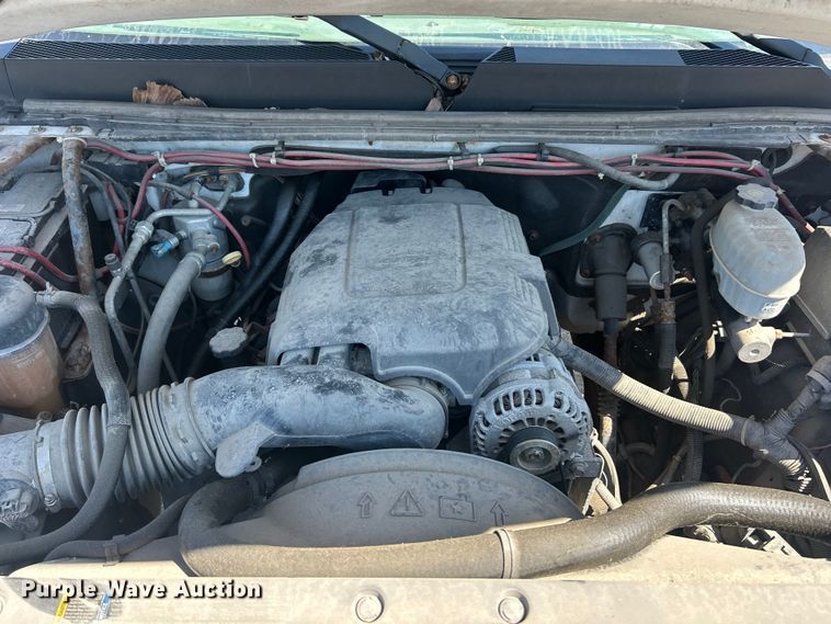 image for item FC5402 2008 GMC Sierra 2500HD pickup truck