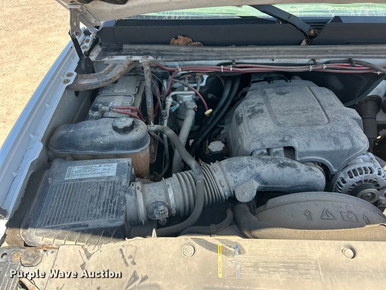 image for item FC5402 2008 GMC Sierra 2500HD pickup truck