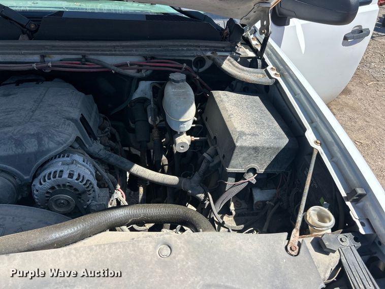 image for item FC5402 2008 GMC Sierra 2500HD pickup truck