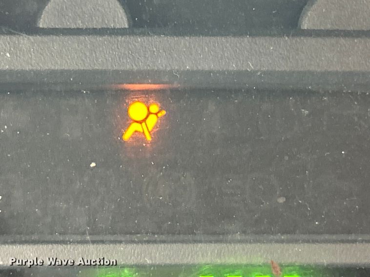 image for item FC5403 2009 Ford E450 Super Duty shuttle bus