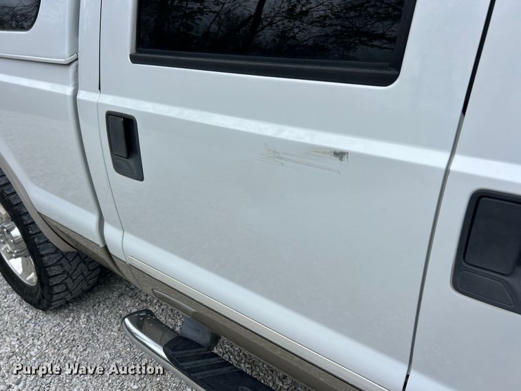 image for item FC5406 2008 Ford F250 Super Duty Crew Cab pickup truck