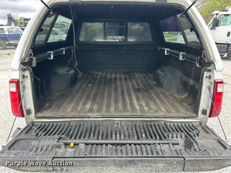 image for item FC5406 2008 Ford F250 Super Duty Crew Cab pickup truck