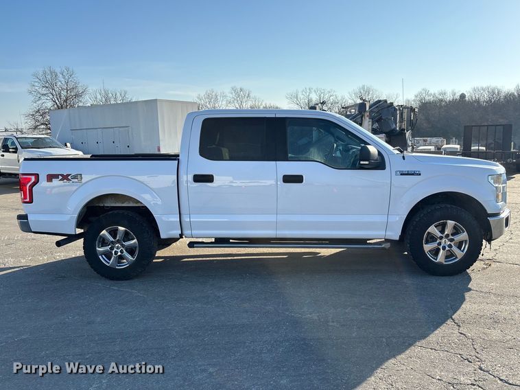 image for item FC5563 2015 Ford F150 Crew Cab pickup truck