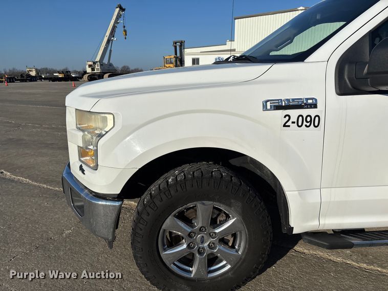 image for item FC5563 2015 Ford F150 Crew Cab pickup truck