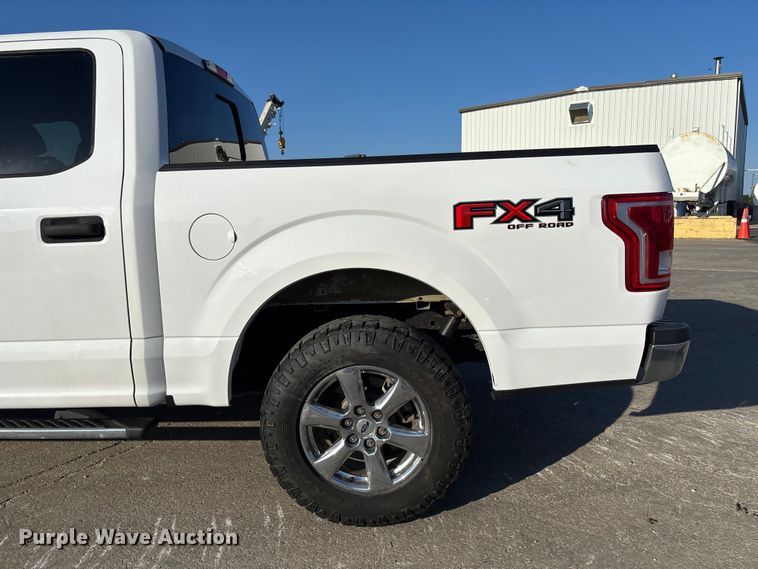 image for item FC5563 2015 Ford F150 Crew Cab pickup truck