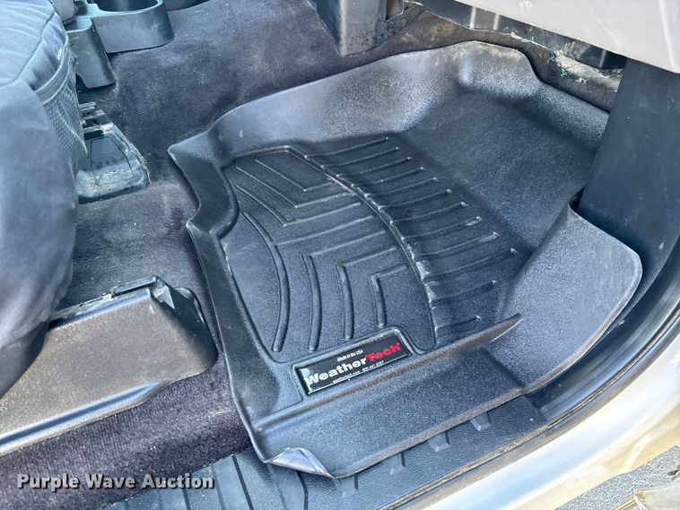 image for item FC5563 2015 Ford F150 Crew Cab pickup truck