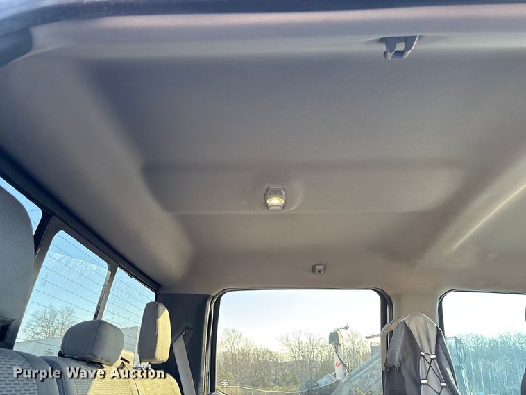 image for item FC5563 2015 Ford F150 Crew Cab pickup truck