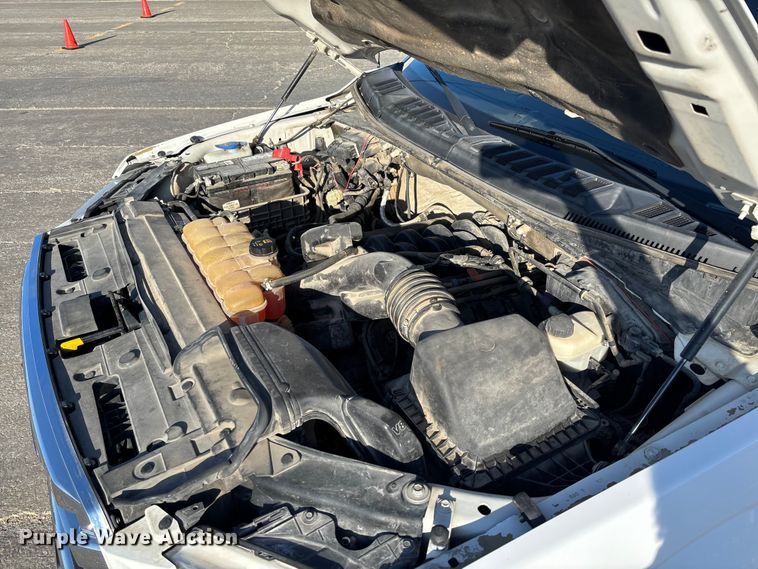 image for item FC5563 2015 Ford F150 Crew Cab pickup truck