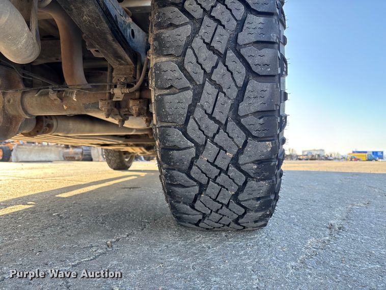 image for item FC5563 2015 Ford F150 Crew Cab pickup truck