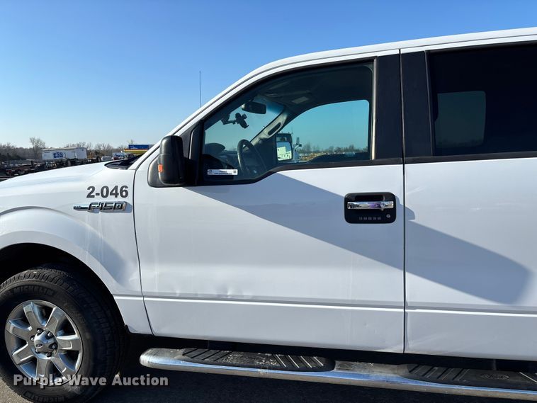 image for item FC5564 2014 Ford F150 Crew Cab pickup truck