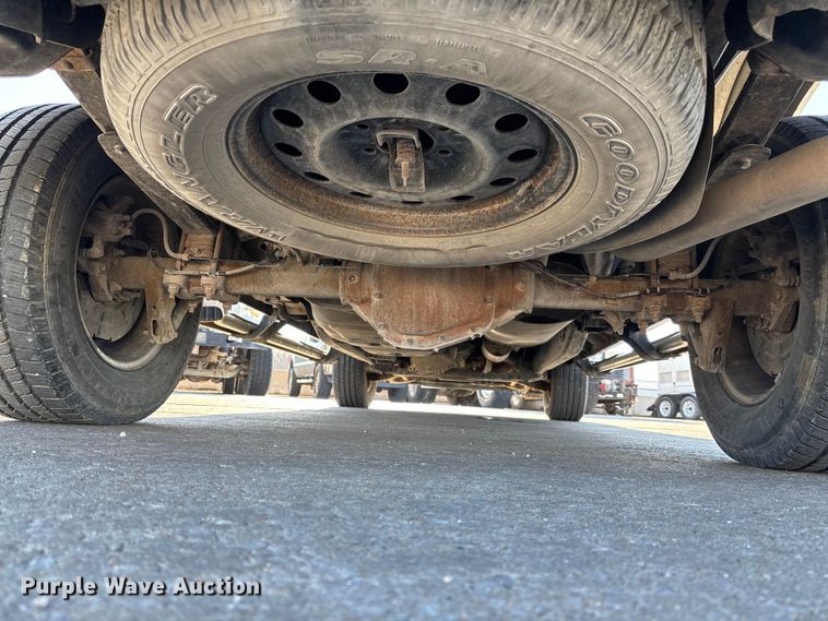 image for item FC5564 2014 Ford F150 Crew Cab pickup truck