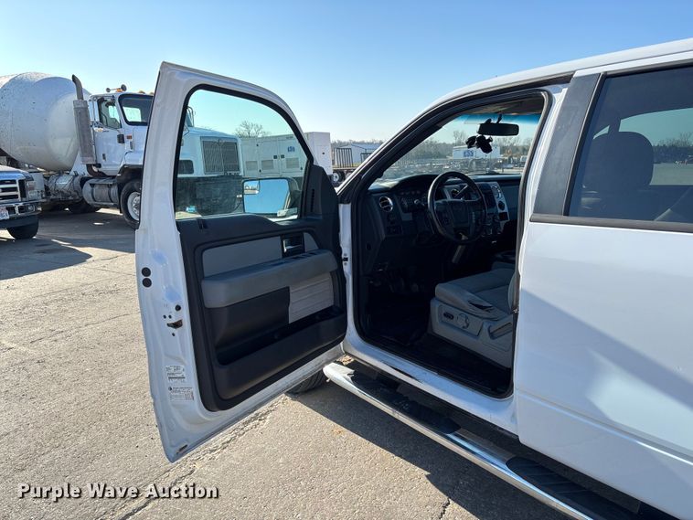 image for item FC5564 2014 Ford F150 Crew Cab pickup truck