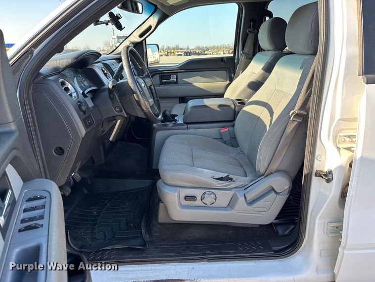 image for item FC5564 2014 Ford F150 Crew Cab pickup truck