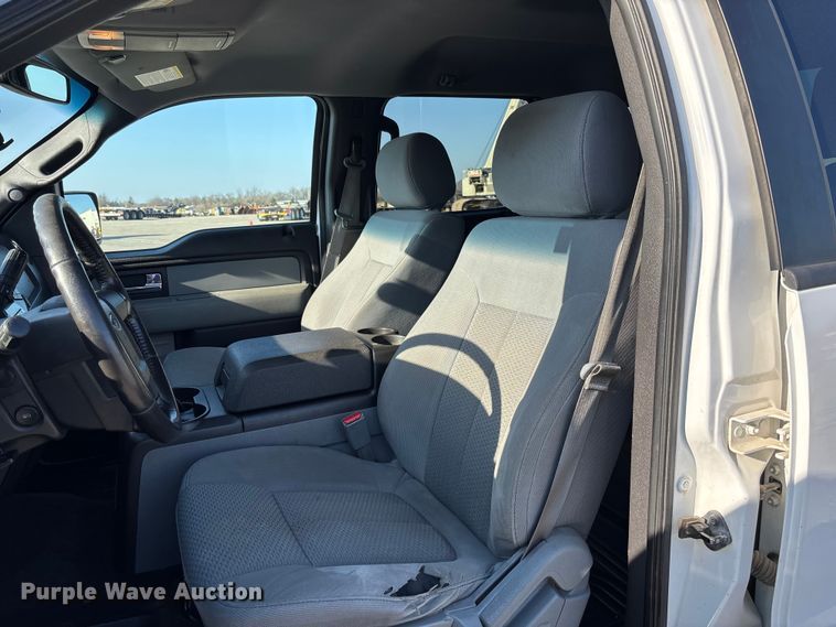 image for item FC5564 2014 Ford F150 Crew Cab pickup truck