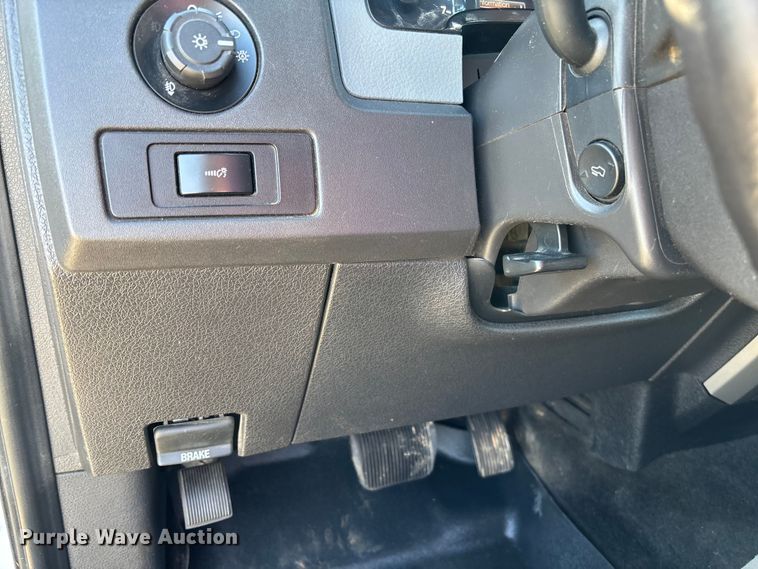 image for item FC5564 2014 Ford F150 Crew Cab pickup truck