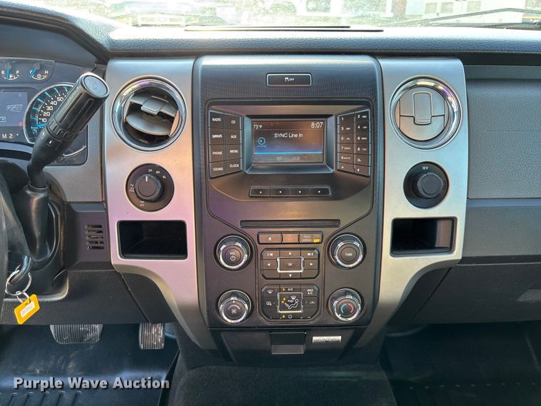 image for item FC5564 2014 Ford F150 Crew Cab pickup truck