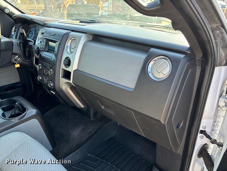 image for item FC5564 2014 Ford F150 Crew Cab pickup truck