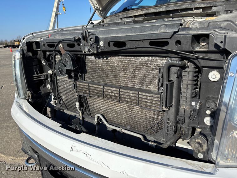 image for item FC5564 2014 Ford F150 Crew Cab pickup truck