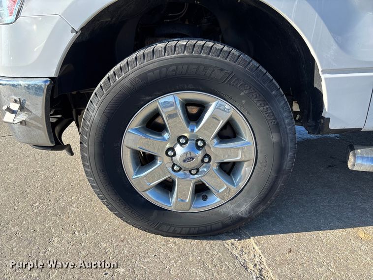 image for item FC5564 2014 Ford F150 Crew Cab pickup truck