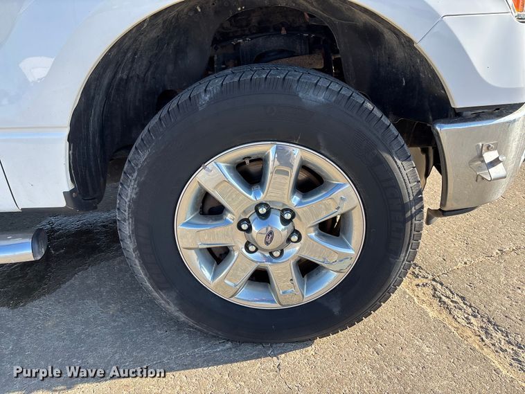 image for item FC5564 2014 Ford F150 Crew Cab pickup truck