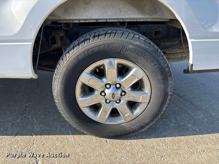 image for item FC5564 2014 Ford F150 Crew Cab pickup truck