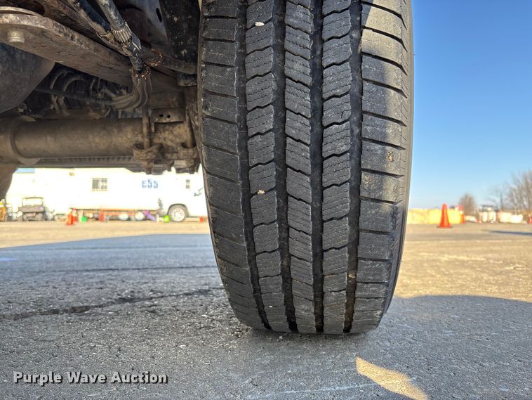 image for item FC5564 2014 Ford F150 Crew Cab pickup truck