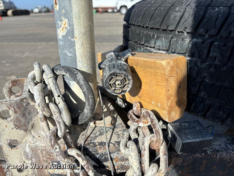 image for item FC5565 2005 Homesteader enclosed cargo trailer