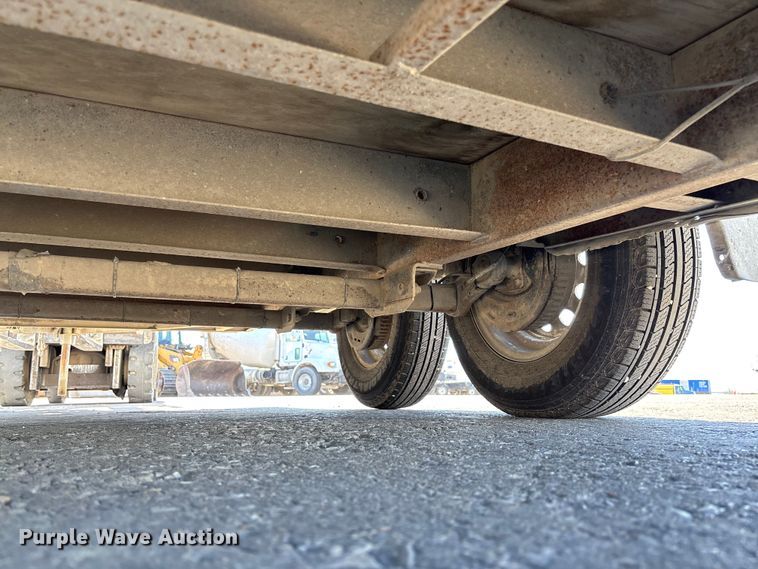 image for item FC5565 2005 Homesteader enclosed cargo trailer