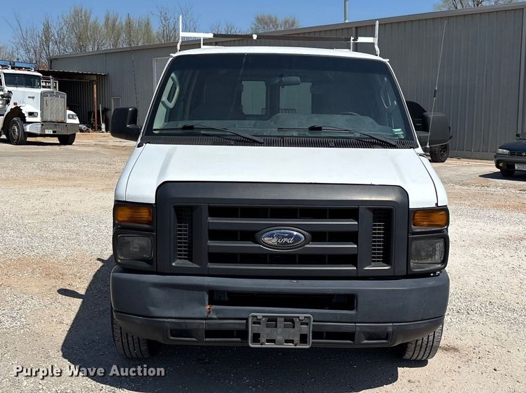 image for item FG0208 2013 Ford E250 van