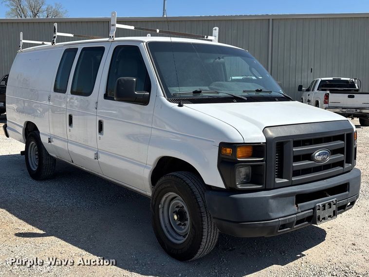 image for item FG0208 2013 Ford E250 van