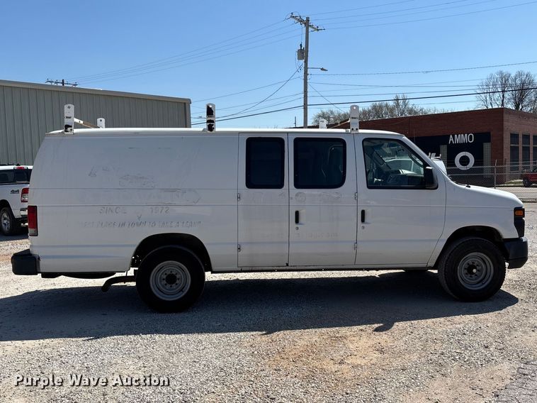 image for item FG0208 2013 Ford E250 van