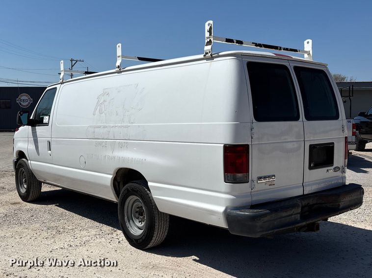 image for item FG0208 2013 Ford E250 van
