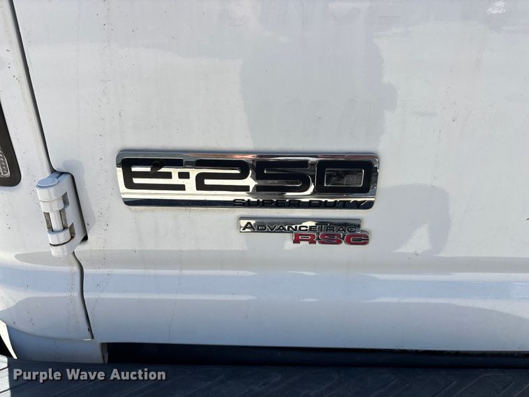 image for item FG0208 2013 Ford E250 van