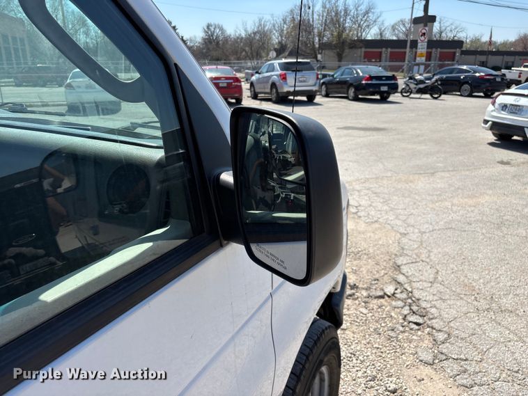 image for item FG0208 2013 Ford E250 van