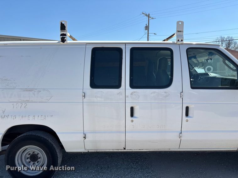image for item FG0208 2013 Ford E250 van