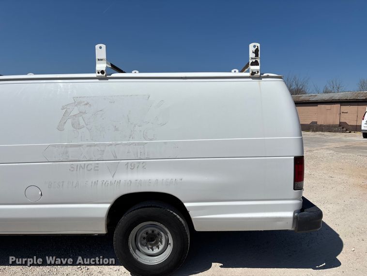 image for item FG0208 2013 Ford E250 van