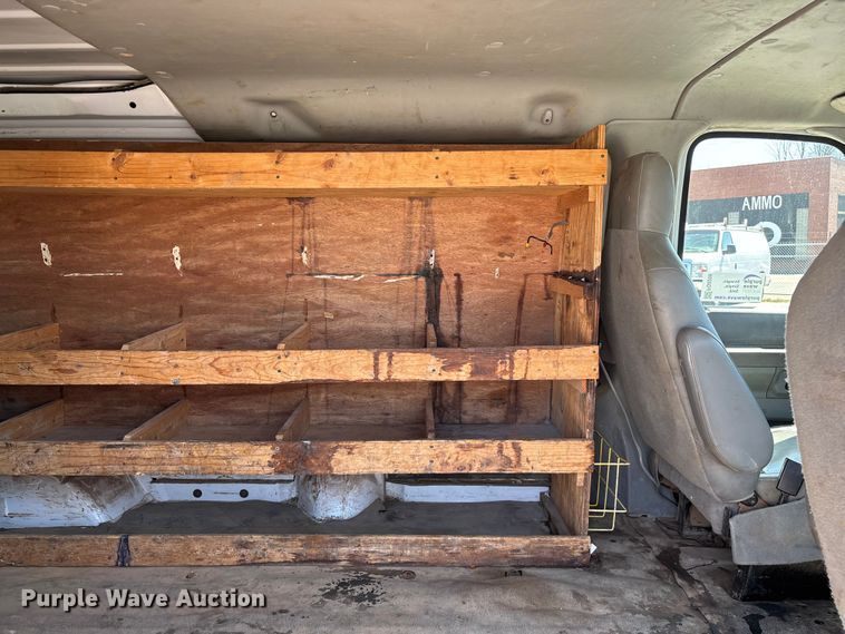 image for item FG0208 2013 Ford E250 van