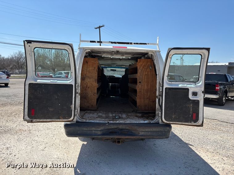 image for item FG0208 2013 Ford E250 van