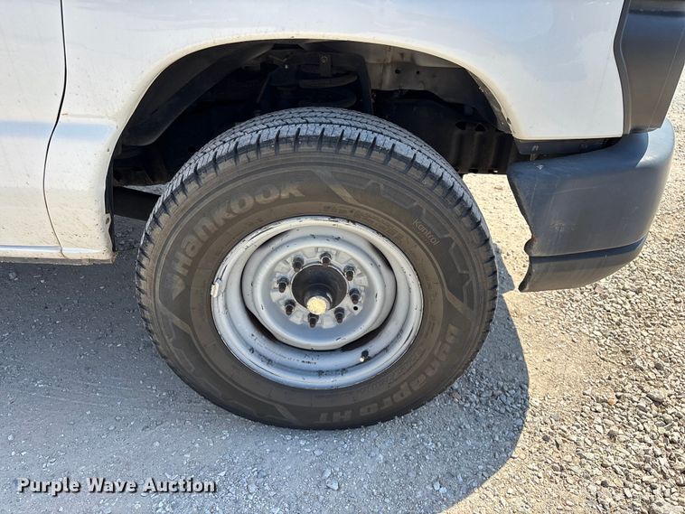 image for item FG0208 2013 Ford E250 van