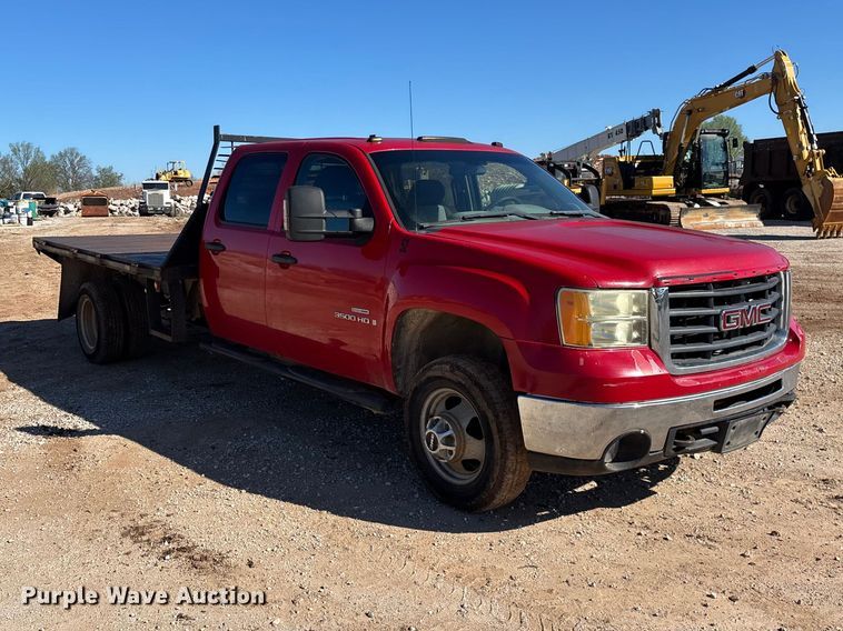image for item FG0223 2008 GMC Sierra 3500HD Crew Cab flatbed pickup truck