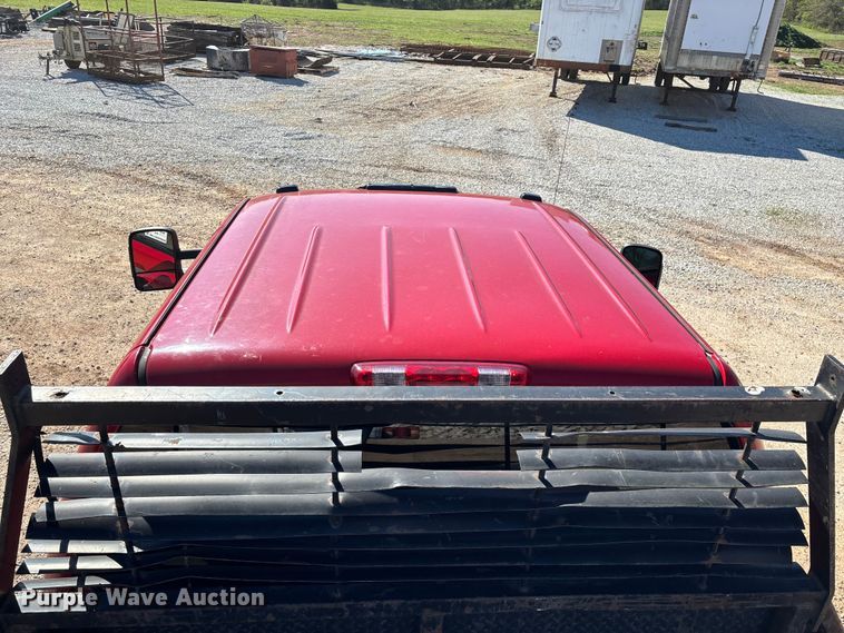 image for item FG0223 2008 GMC Sierra 3500HD Crew Cab flatbed pickup truck