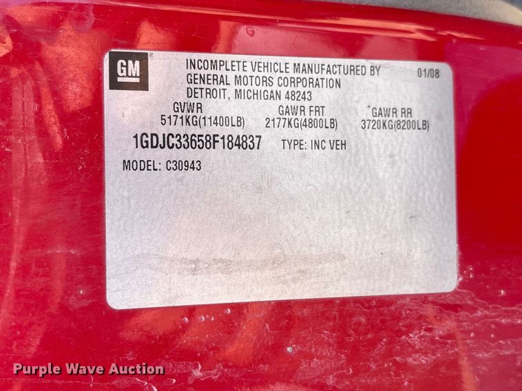 image for item FG0223 2008 GMC Sierra 3500HD Crew Cab flatbed pickup truck