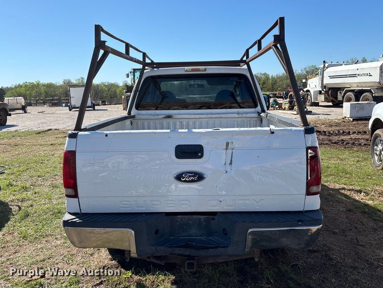 image for item FG0224 2008 Ford F250 Super Duty Ext. Cab pickup truck