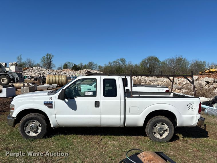 image for item FG0224 2008 Ford F250 Super Duty Ext. Cab pickup truck