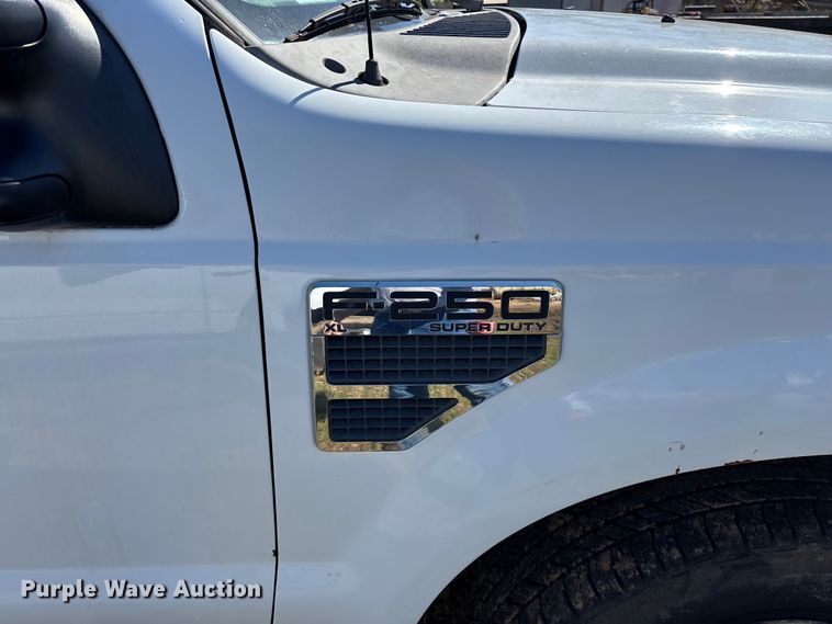 image for item FG0224 2008 Ford F250 Super Duty Ext. Cab pickup truck