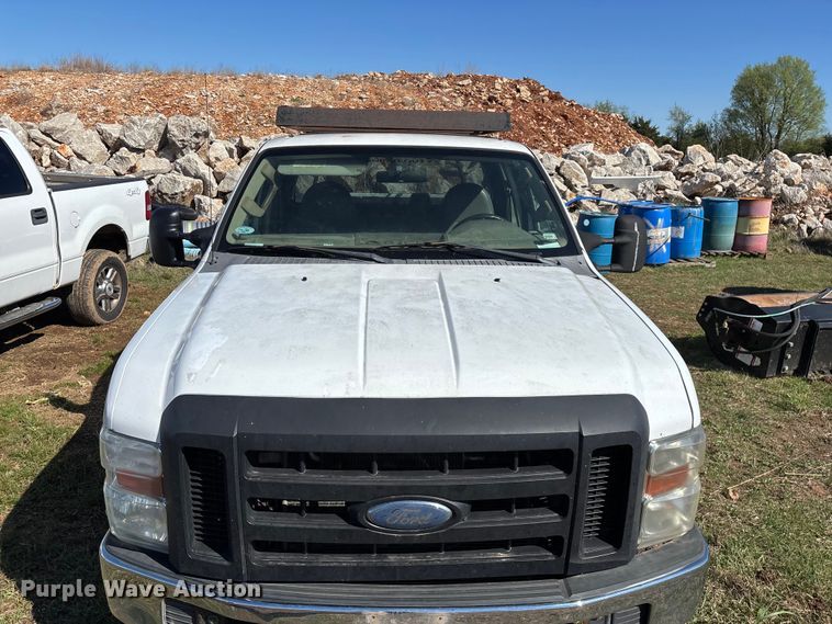 image for item FG0224 2008 Ford F250 Super Duty Ext. Cab pickup truck