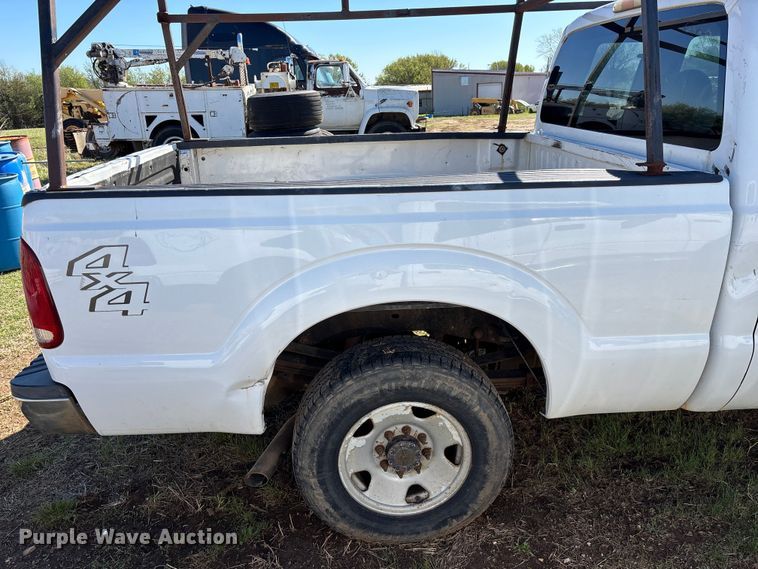 image for item FG0224 2008 Ford F250 Super Duty Ext. Cab pickup truck