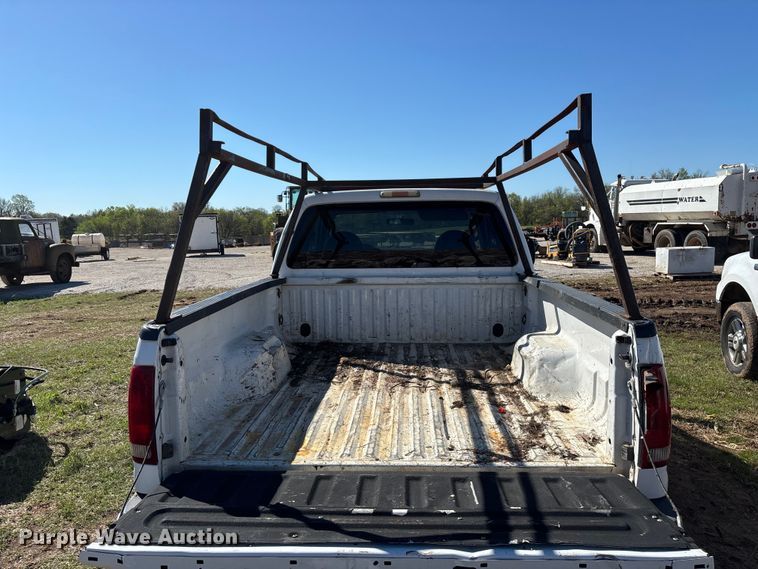 image for item FG0224 2008 Ford F250 Super Duty Ext. Cab pickup truck