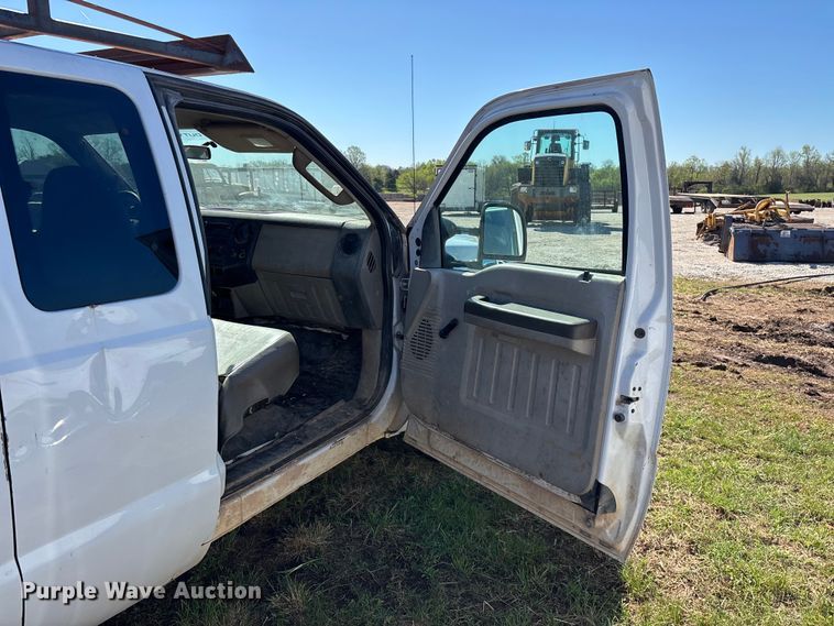 image for item FG0224 2008 Ford F250 Super Duty Ext. Cab pickup truck