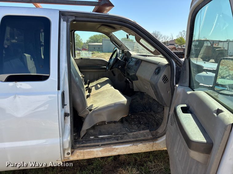 image for item FG0224 2008 Ford F250 Super Duty Ext. Cab pickup truck
